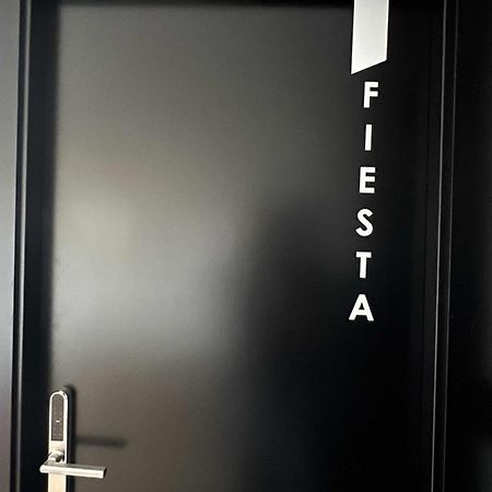 Fiesta Cama Individual Modern & Luxury Lägenhet Málaga Exteriör bild